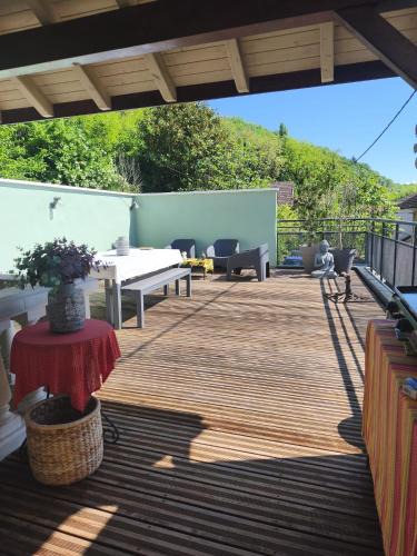 Serrieres-en-Chautagne House | Le Kalora, Maison avec terrasse entre lacs et montagnes