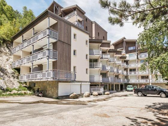 Les Deux Alpes Apartment | Le Kandahar Les 2 Alpes