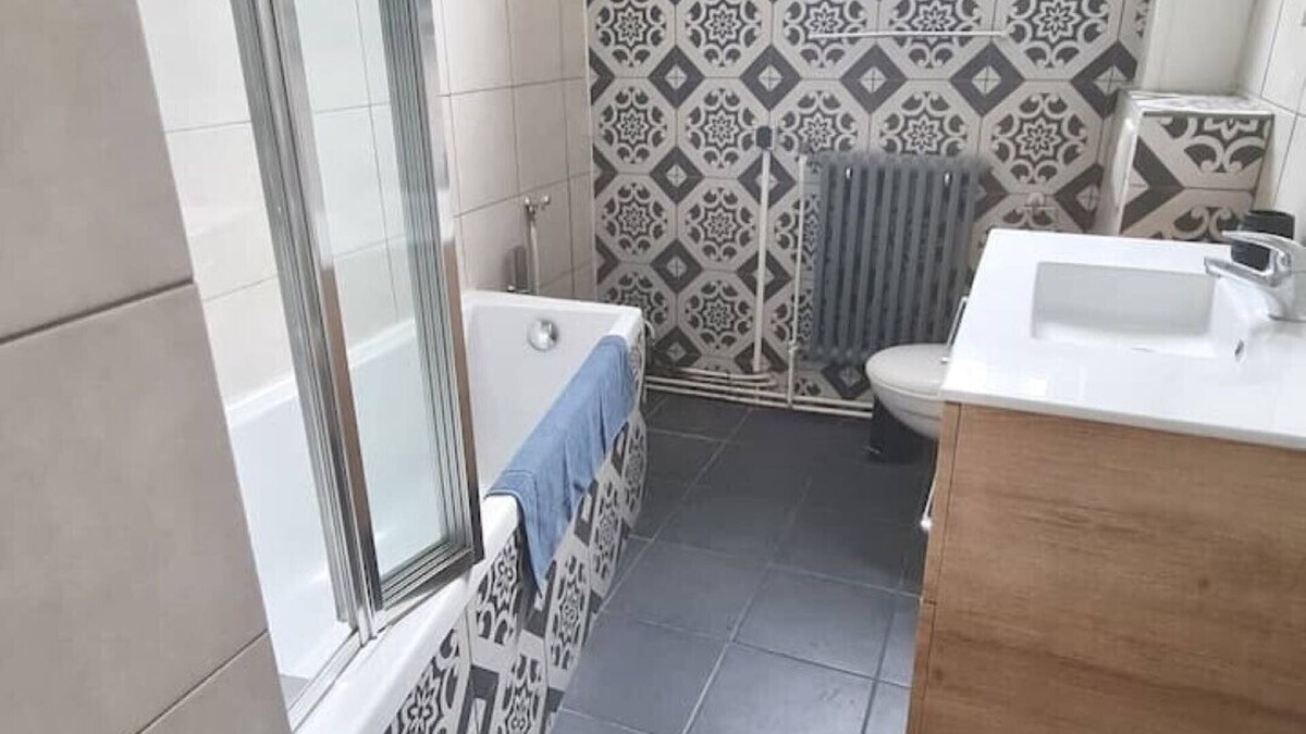 Besancon Apartment | "Le Klein", Studio au Calme au Centre de Besançon