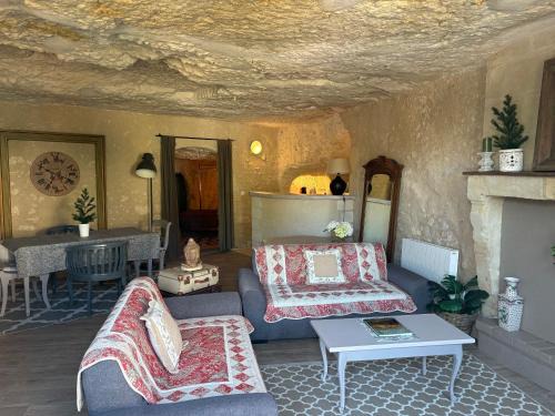 Vernou-sur-Brenne House | Le Lavandier