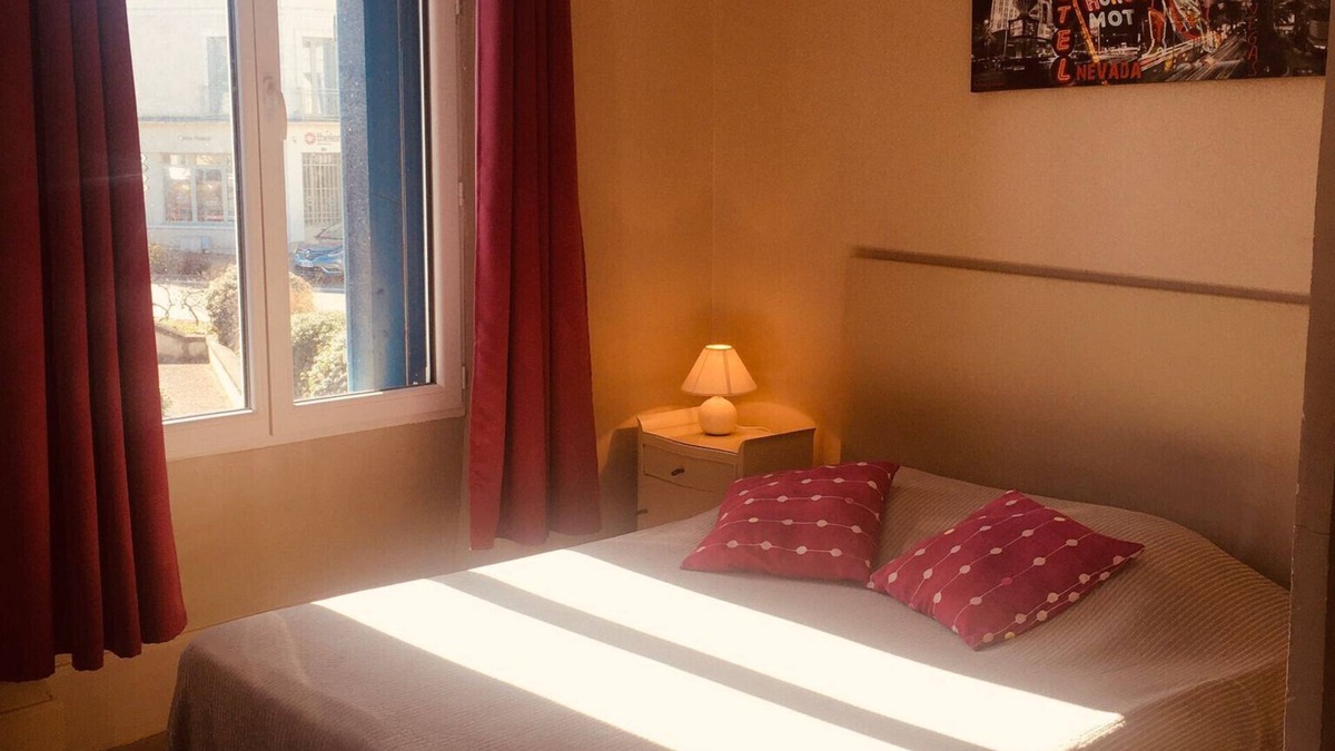 Ecueille Bed & Breakfast | Le Lion d'Or double wifi room (1)