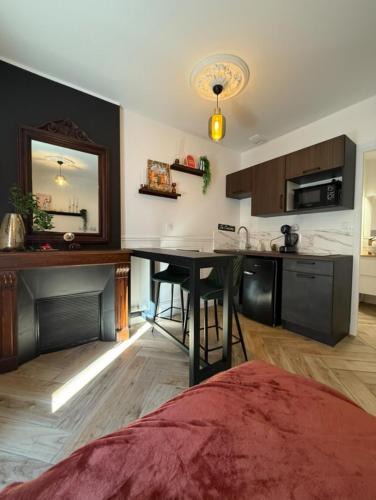 Cholet Apartment | Le Little Italy
