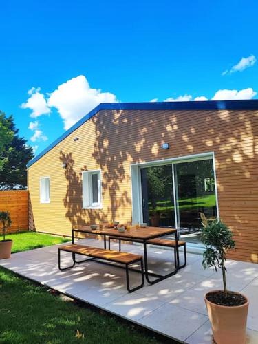 Esquennoy House | Le Lodge de St Sauveur