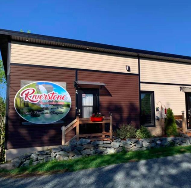 Saint-Pierre-de-Broughton House | Le Loft Riverstone CITQ 3O1849