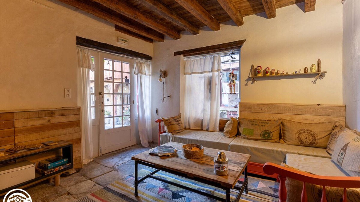Billom House | Le Logis D'hestia