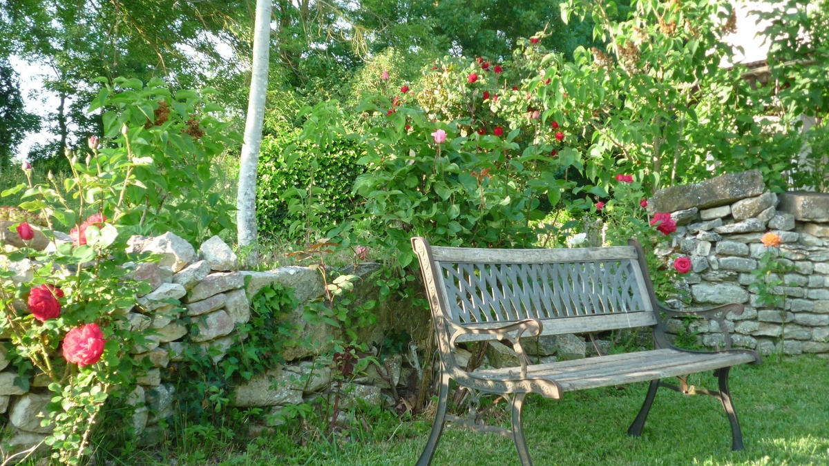 Frontenay-Rohan-Rohan Bed & Breakfast | Le Logis de Faugerit