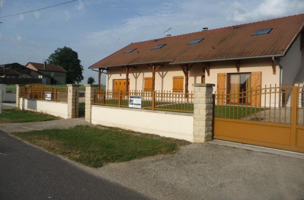 Giffaumont-Champaubert House | LE LOGIS DU DER