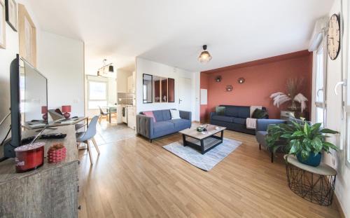 Saint-Pierre-des-Corps Apartment | Le Logis Madeleine - Maison Cosy
