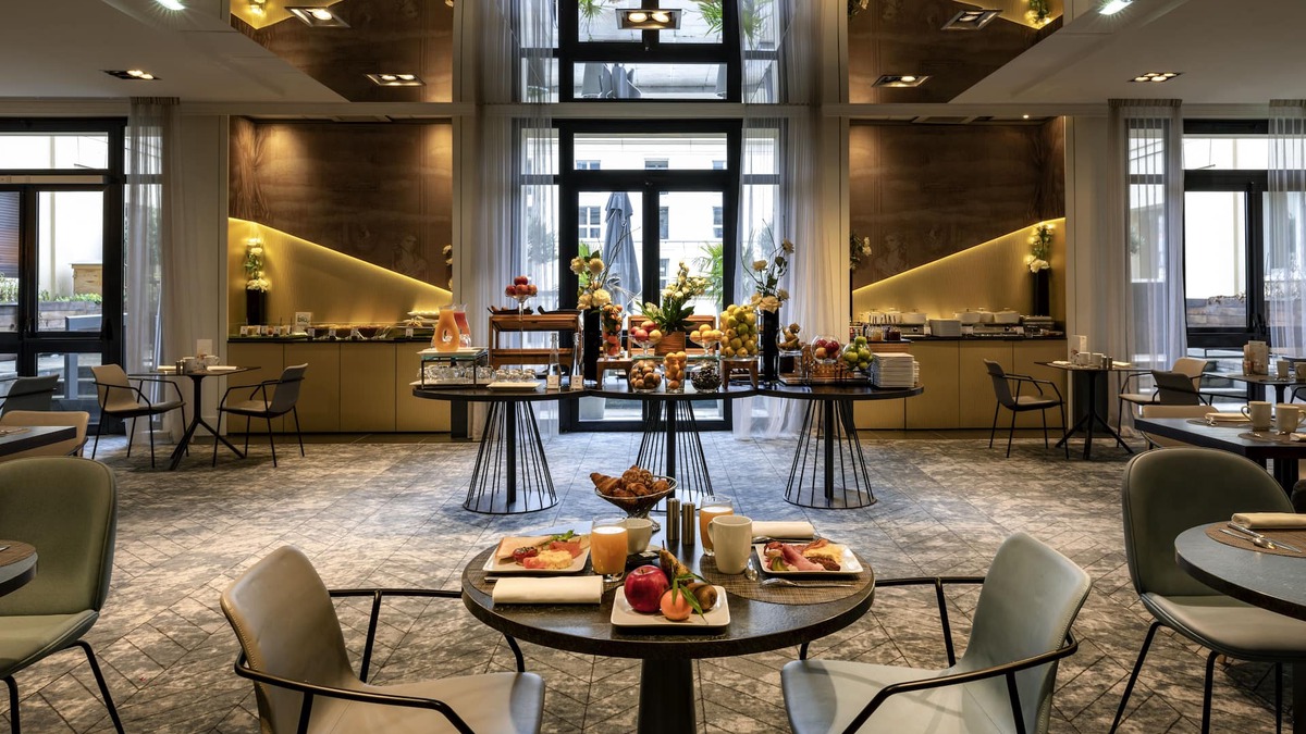 Saint-Louis Hotel | Le Louis Hotel Versailles Château - MGallery Collection