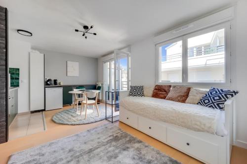 Franconville Apartment | Le Lumineux - FIND ESTATE