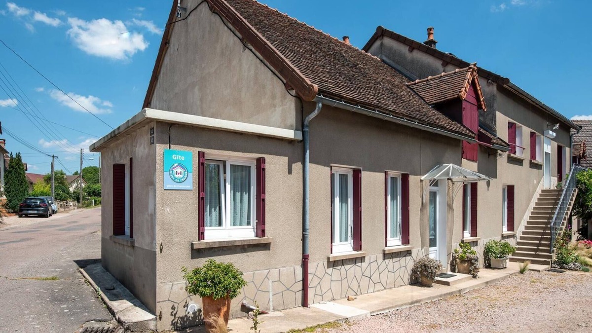 Autun House | Le Magnolia - Autun - Gîte