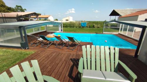 Thaire Bed & Breakfast | Le Making Of Chambres d'Hôtes insolites et Familiales