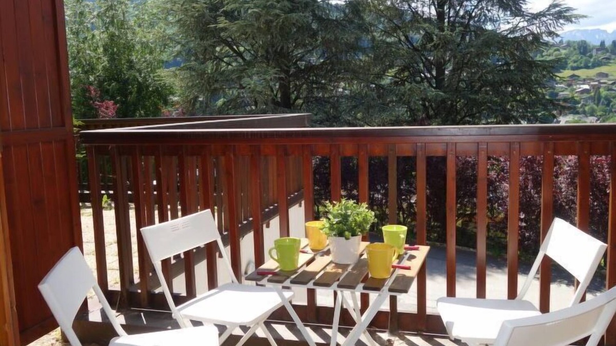 Saint-Gervais-les-Bains Apartment | Le Martagon 007 by Interhome