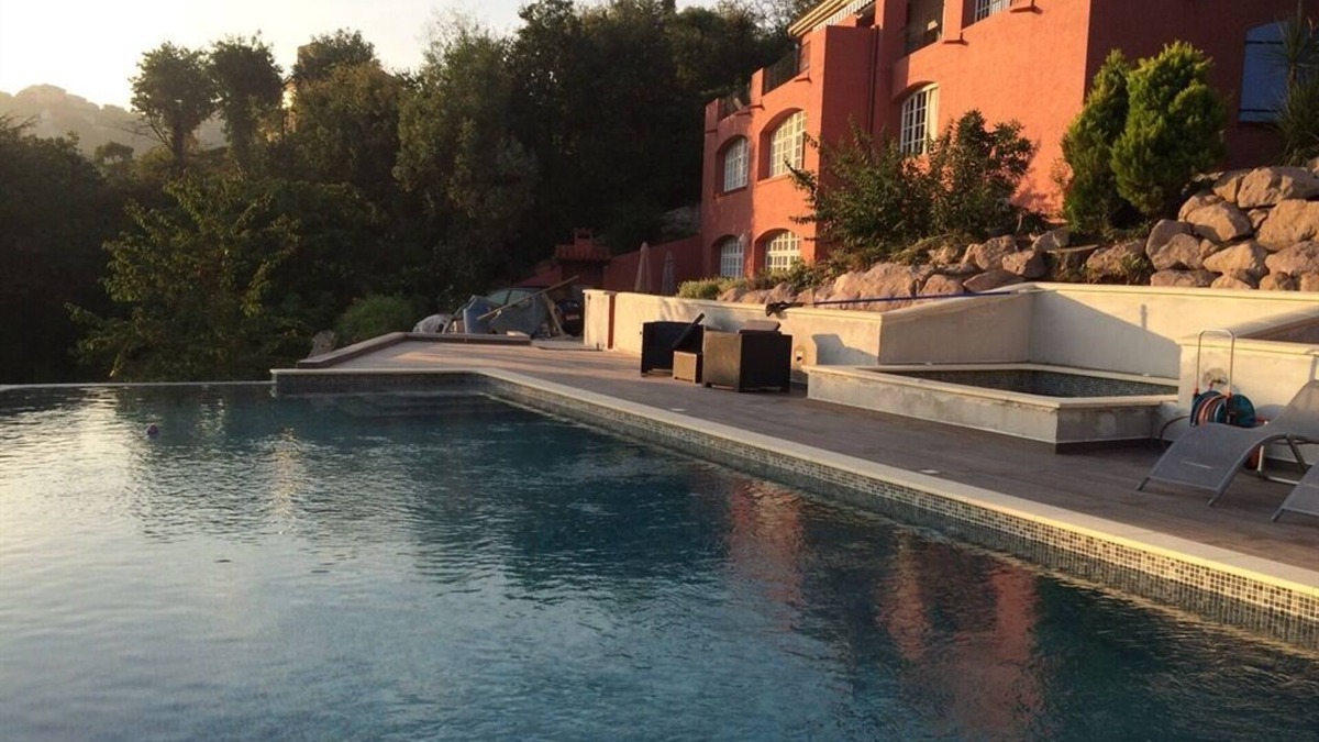 Les Adrets-de-l'Esterel Bed & Breakfast | Le Mas de la Verrerie