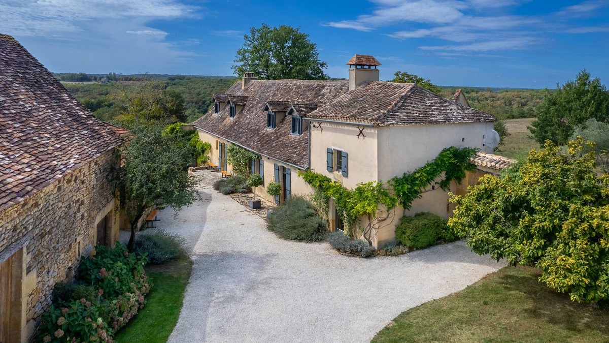 Sainte Croix de Beaumont House | Le Mas & Le Mazet: 5-star house and cottage, private pool with stunning views