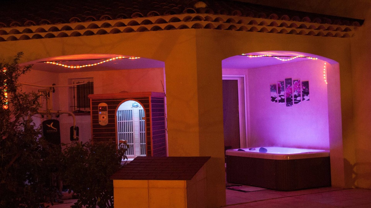 Lorgues House | Le Mas Pinède