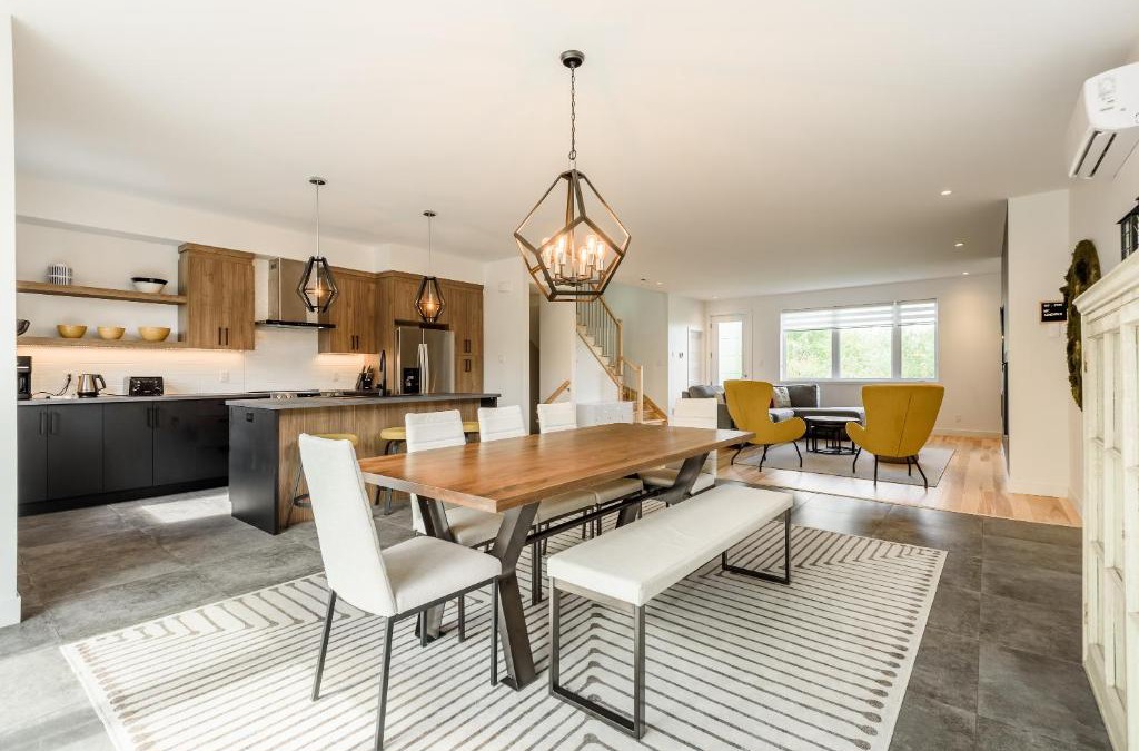 Magog Apartment | Le Memph Aigle spacious comfortable condo cottage eco friendly 3 bedrooms - hot tub & pool Memphrémagog Lake