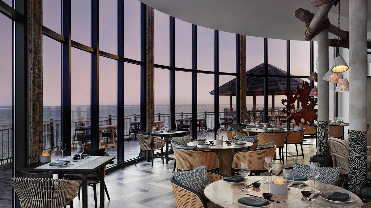 Lhaviyani Atoll Hotel | Le Meridien Maldives Resort & Spa