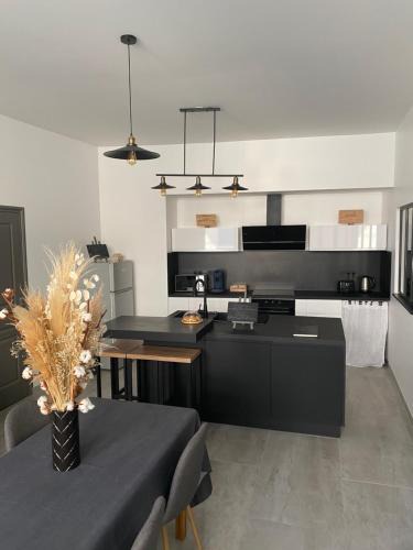 Chablis Apartment | Le Merrain gîte plein coeur de Chablis