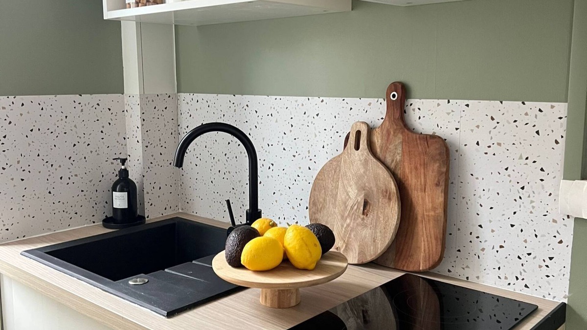 Saint-Denis Apartment | Le Minimalisme- Face Stade de France