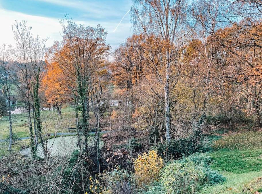 Couture-Saint-Germain Villa | Le Mirador