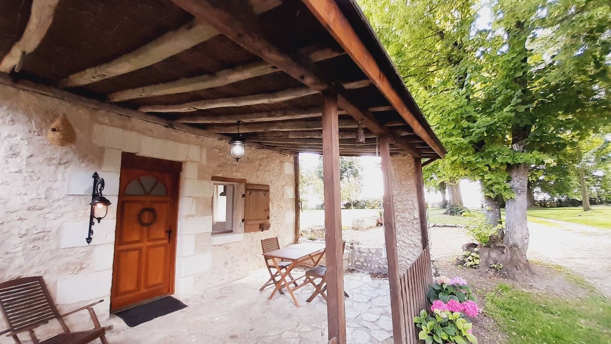 Luzille House | Le Murmure des Tilleuls, detached house for 2 people 10 km from Chenonceau