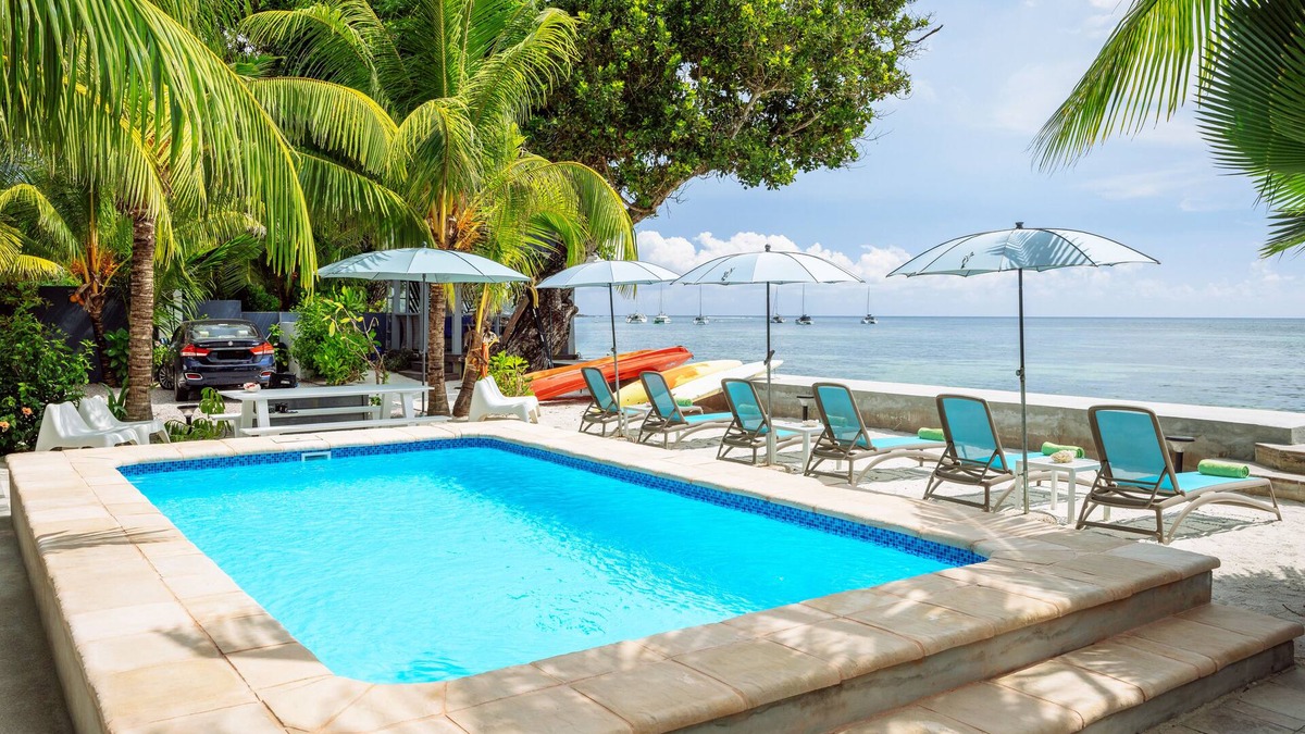 Anse Royale Apartment | Le Nautique Luxury Beachfront Apartments