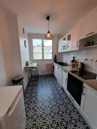 Faubourg-Raines Apartment | Le Nid des Ducs - Gare et Cité gastronomique