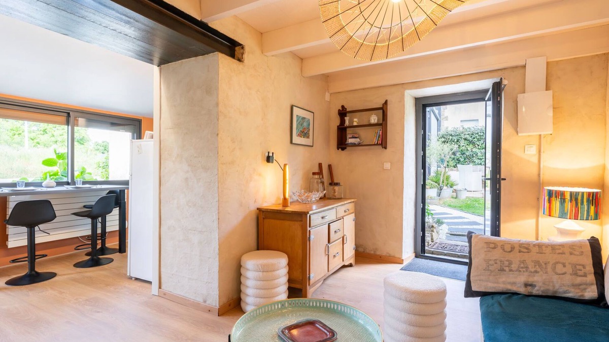 Carnac House | Le Nid du Soleil by Interhome