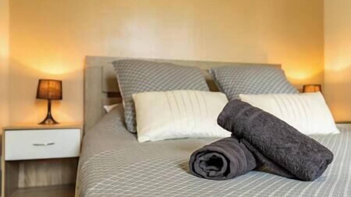 Lormont Apartment | Le Nid-Lormont : Your getaway