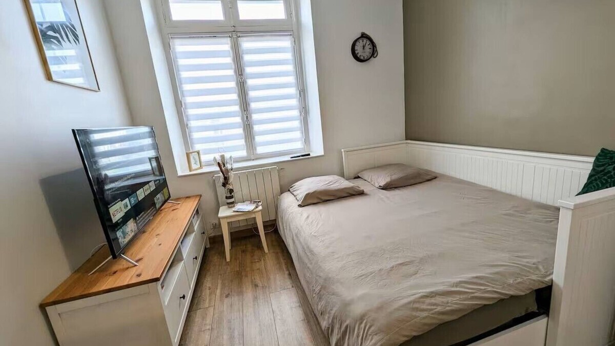 Ploufragan Apartment | Le Nid - studio cosy fraîchement rénové