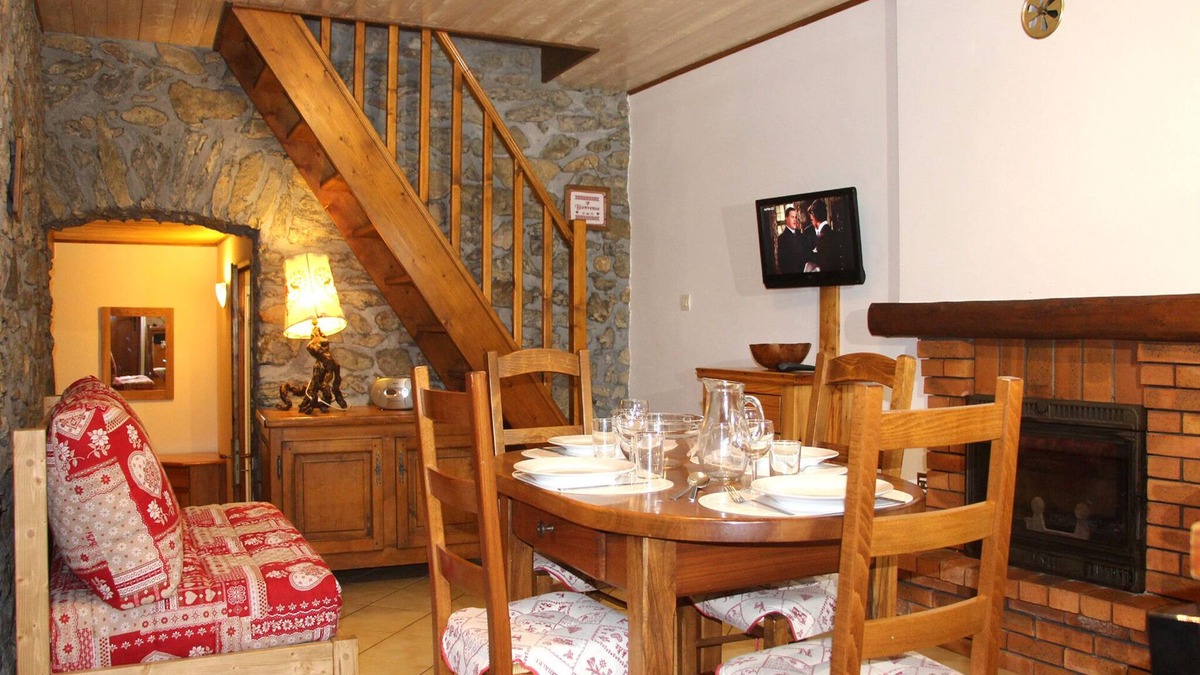 Valmorel Ski Chalet | Le Nielard 2-room duplex 45 m2 200 m from the free bus stop 300 m from the ski lift