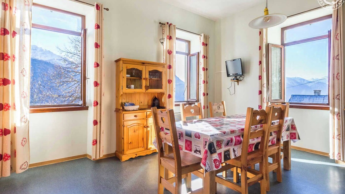 Montgellafrey House | LE NIZERAN n°1 - SAINT FRANCOIS LONGCHAMP