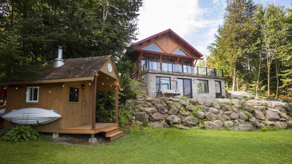 Lambton House | Le Oly | Chalet en bois rond | Bord de Lac
