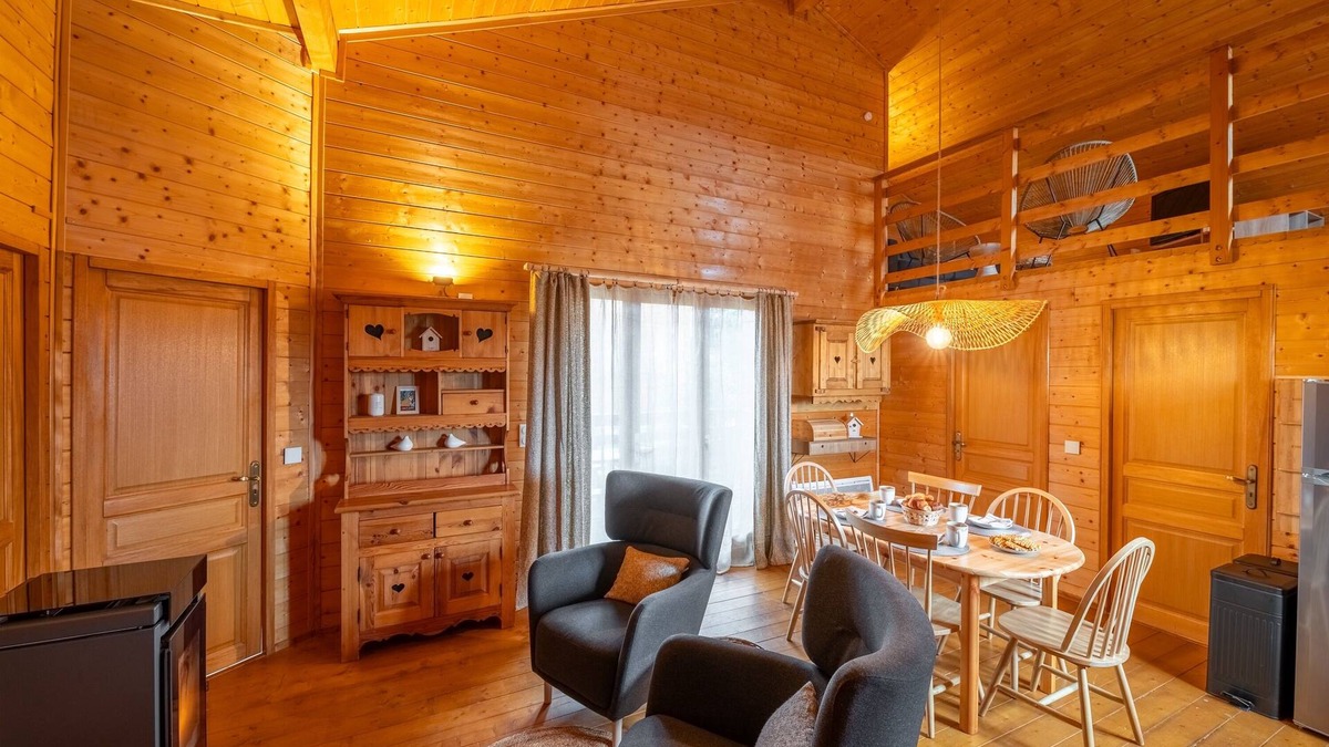 Saint-Laurent-en-Grandvaux Ski Chalet | Le Petit Lynx - Chalet cocooning Haut Jura