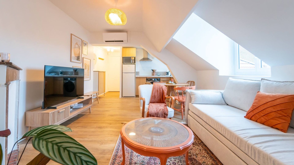 Melun Apartment | Le P'tit Bohemia - Appt pour 4 à Melun