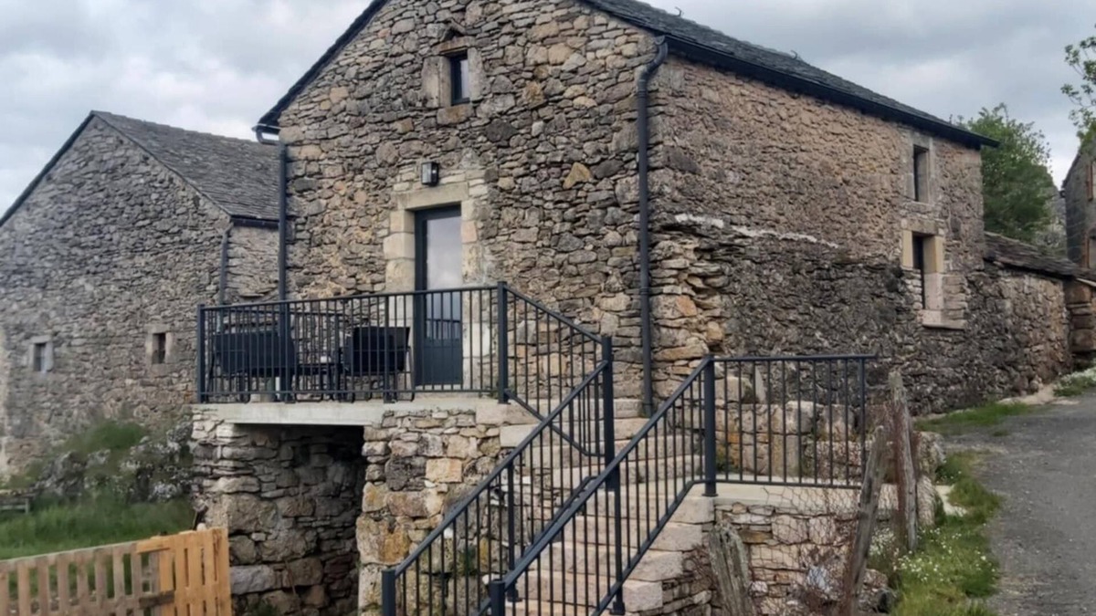 Fraissinet-de-Fourques House | Le P'tit Pelet, a house in the heart of the rocks