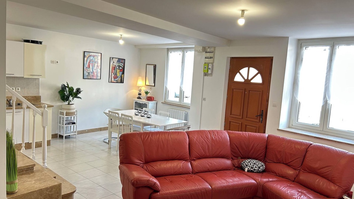 Suevres House | Le P'tit Mignat Townhouse with terrace - 2 Bedrooms
