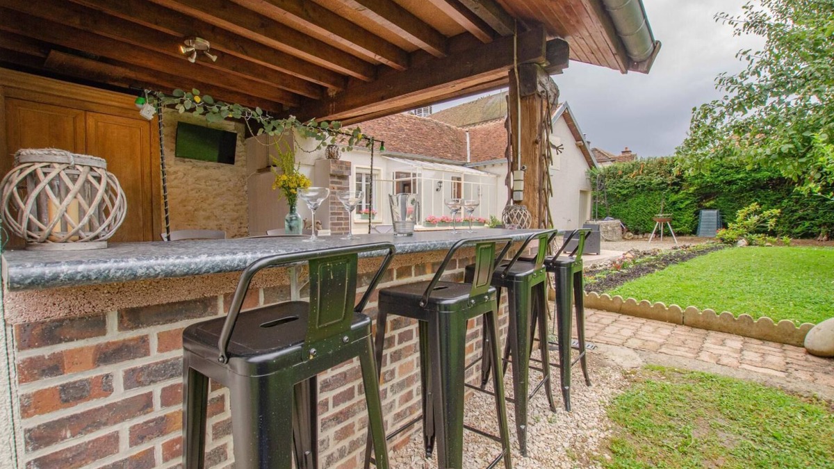 Foucheres House | Le P'tit Nid de Sissi
