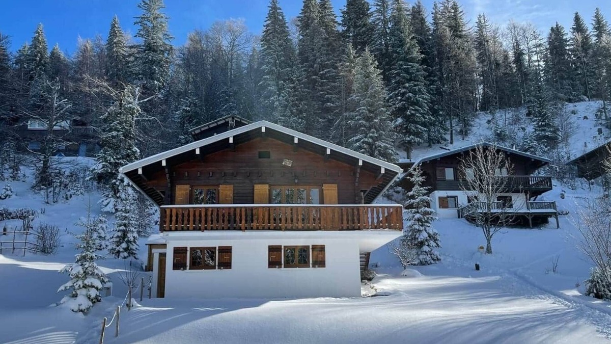 Premanon House | Le P'tit Schuss, a chalet on the slopes with a view!