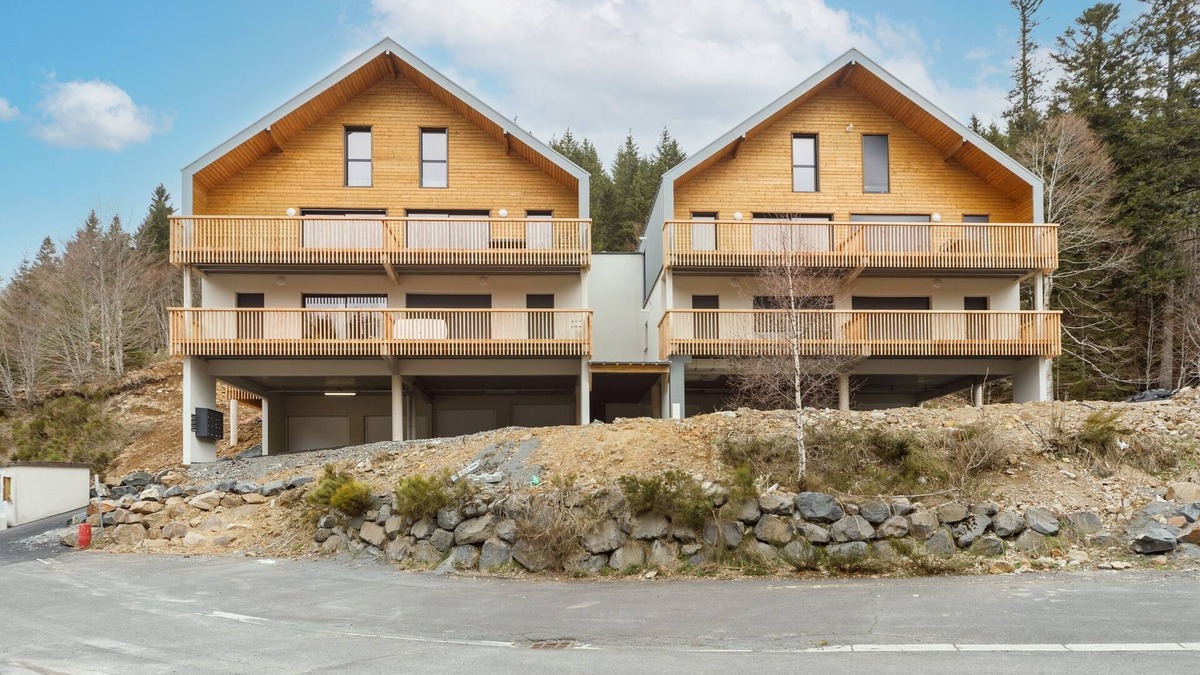 Laveissiere Apartment | Le Pajot - dans la station de ski Le Lioran