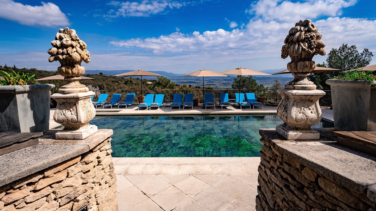 Gordes Hotel | Le Palais D'Aglaé
