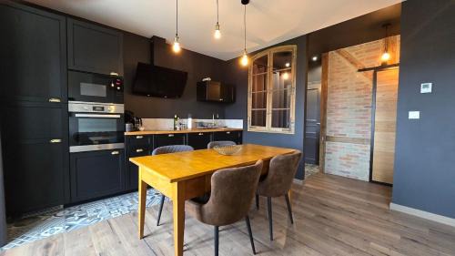 Muttersholtz Apartment | Le Pavillon de Chasse