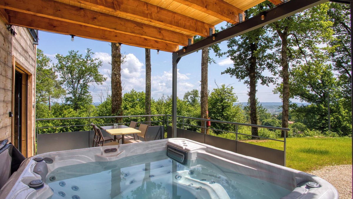 Sarlat-la-Caneda Cabin | Le Pech Eternel : Cabane SPA des Pins