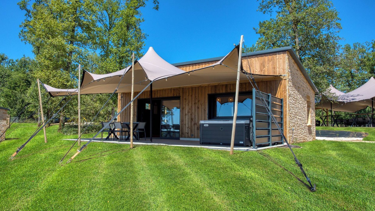 Sarlat-la-Caneda Ski Chalet | Le Pech Eternel : Lodge SPA des Oliviers