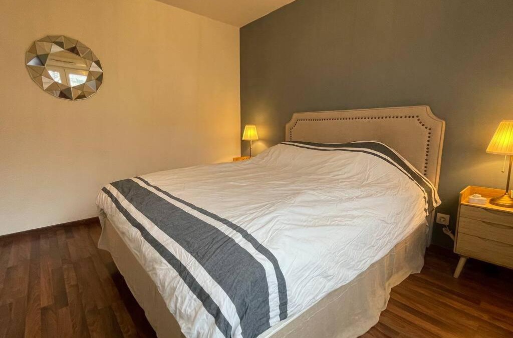 Ferney-Voltaire Apartment | Le Pegan - Appartement 2 chambres proche du centre de Ferney et de Palexpo