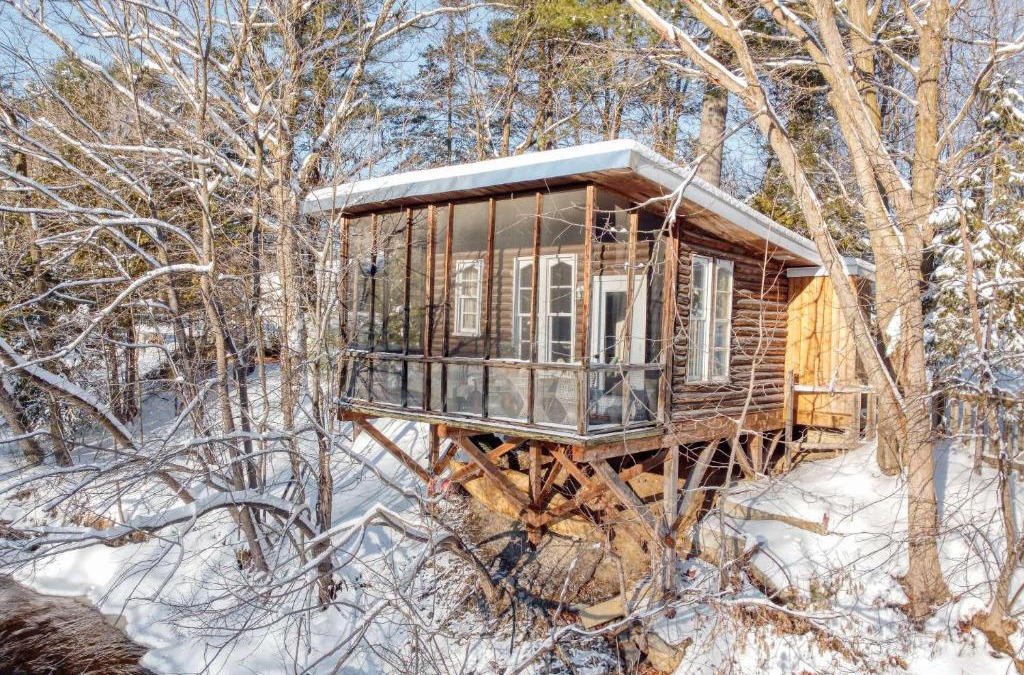 Joliette Regional County Municipality Ski Chalet | Le Perché-sur-la-rivière