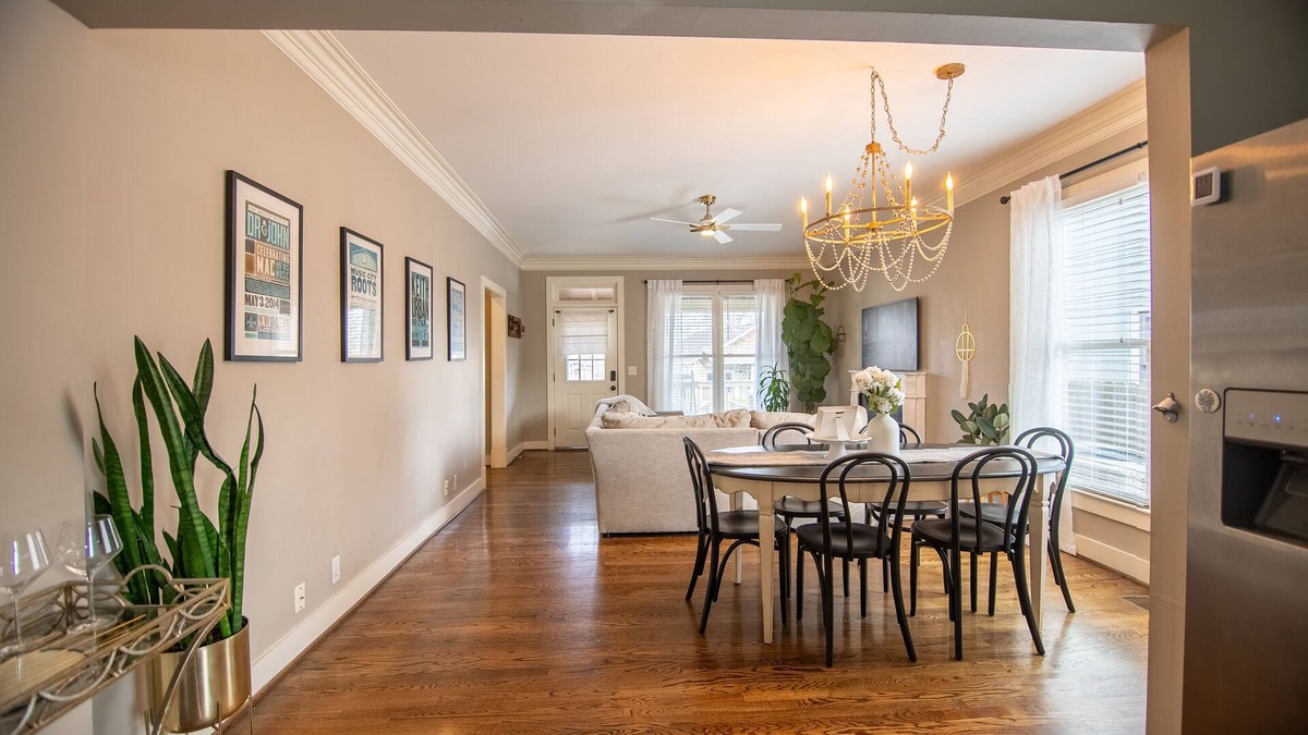 Hope Gardens House | Le Petit Château Nashville — Cozy and Elegant, Near Downtown