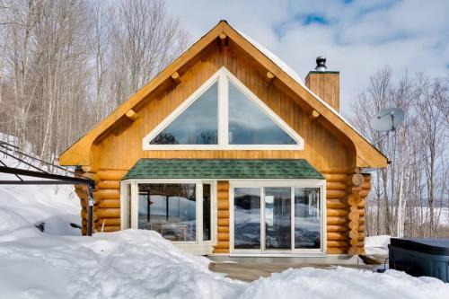 Lac-Simon Ski Chalet | Le Petit Domaine Caché - Lac-Simon