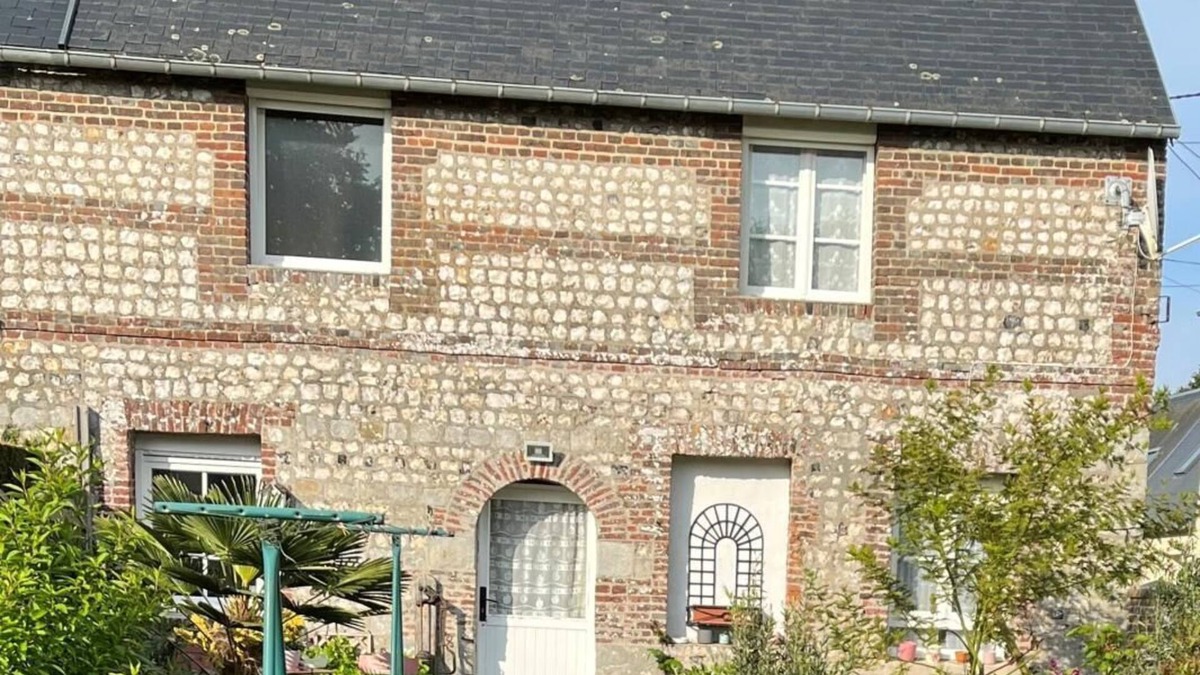 Saint-Martin-aux-Buneaux House | Le Petit Marché - ST MARTIN AUX BUNEAUX